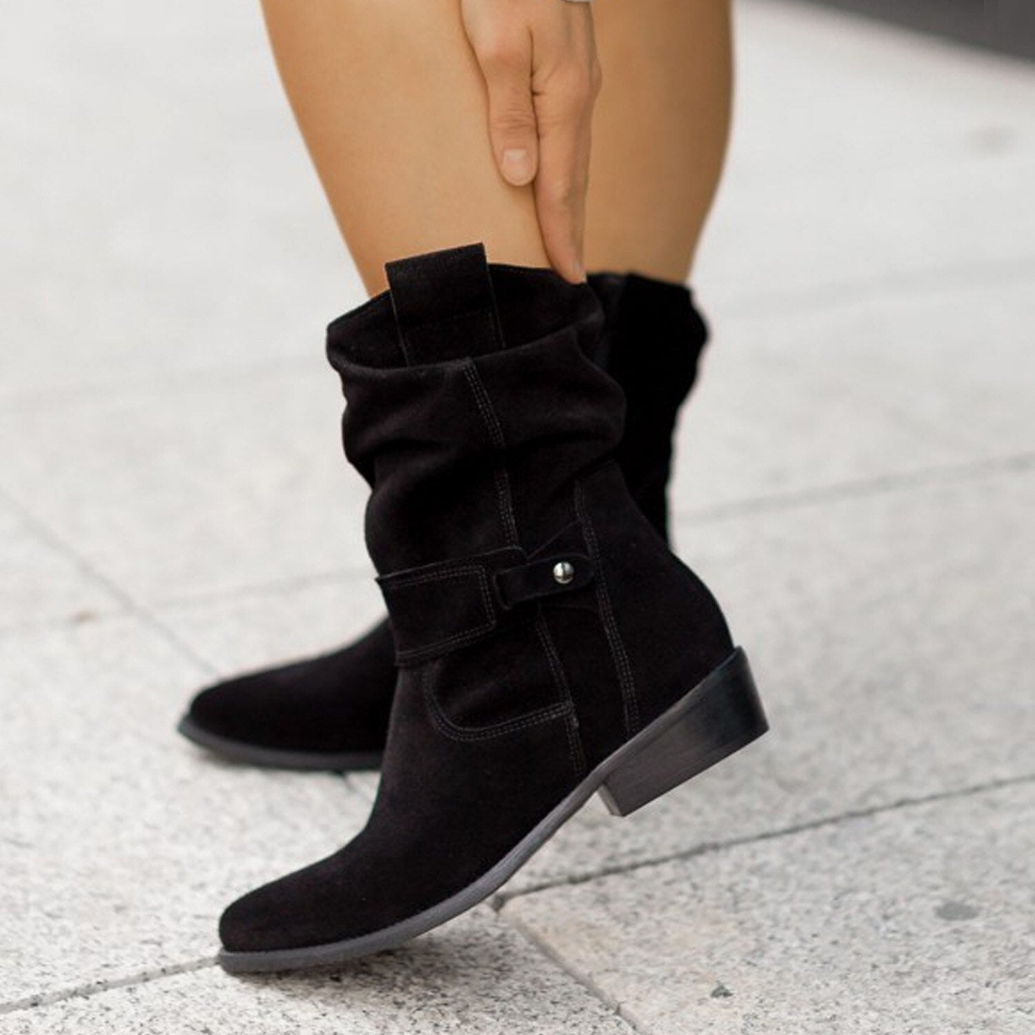 Women's Black Knee High Suede Boots-1